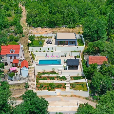 Luxury Dobri Dida